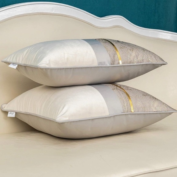 Luxury Home | Velvet Jacquard Chevron Pillow Cover - Picture 5 of 6